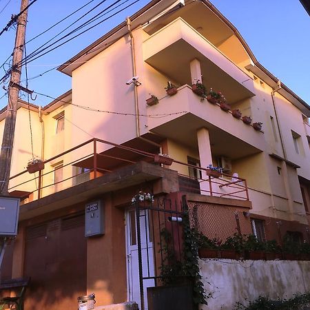 Guest House Jumbo Aheloy Esterno foto